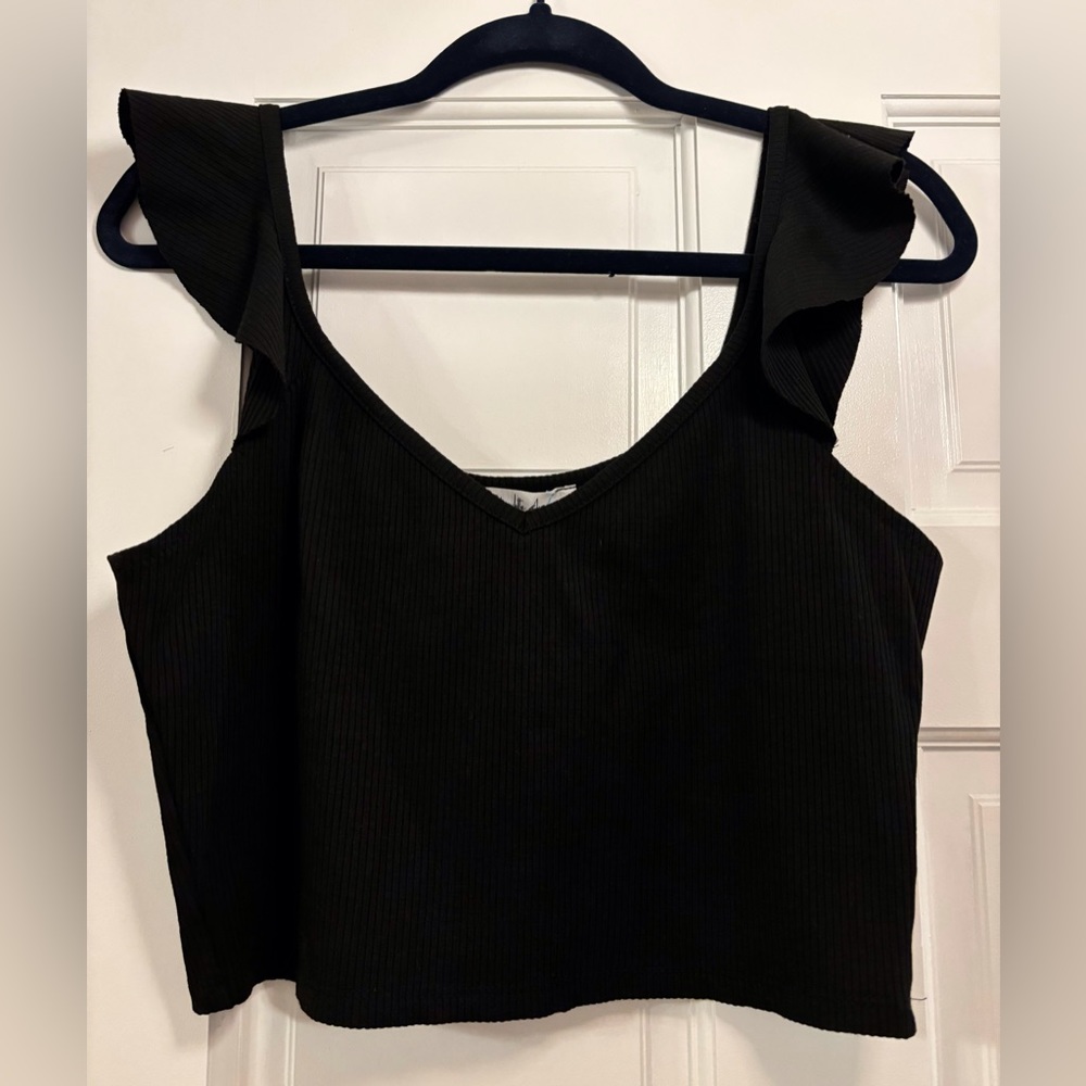 NWT Ruffle Cropped Tank - Picture 3 of 8